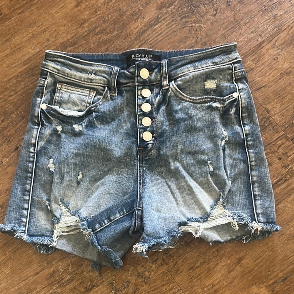 Judy Blue Women's Distressed Denim Shorts - Blue